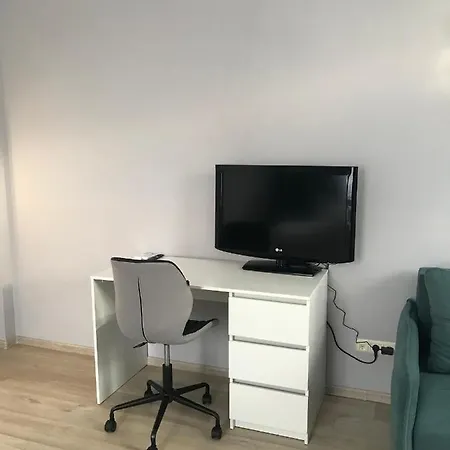 Assistant On Smart Plaza