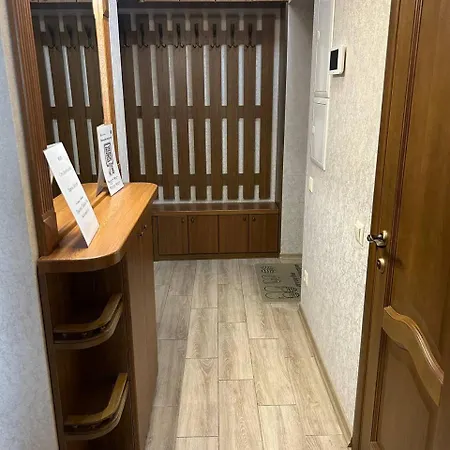 Assistant On Smart Plaza 2* Kyiv