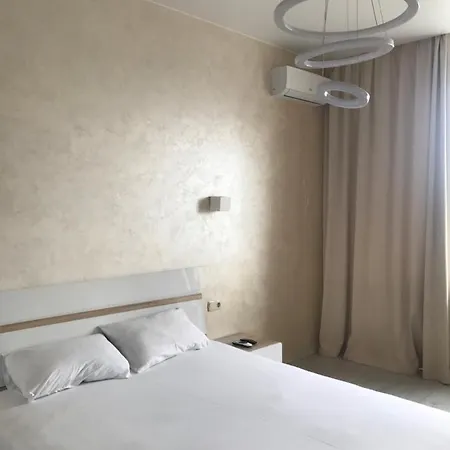 Assistant On Smart Plaza Kiev